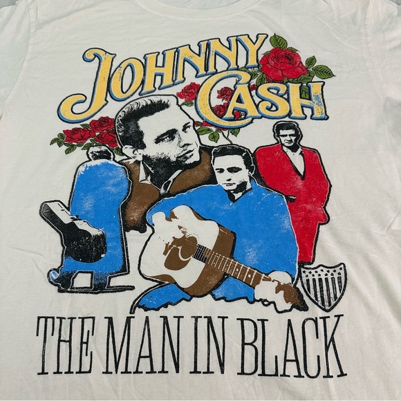 NWOT Daydreamer Johnny Cash A Man Comes Around Boyfriend Tee in Stone Vintage - Picture 2 of 6